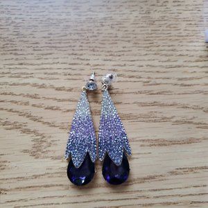 NWOT Purple Grape and White Crystal Teardrop Goldtone Dangle Earrings